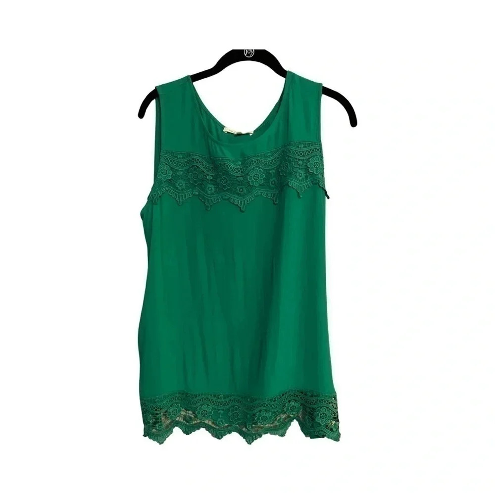 Your Story Green lace blouse NWT size‎ large